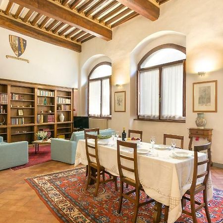 Casa Bella San Gimignano Centre Apartment ภายนอก รูปภาพ