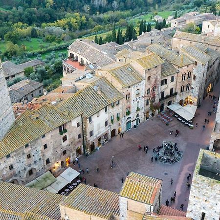 Casa Bella San Gimignano Centre Apartment ภายนอก รูปภาพ