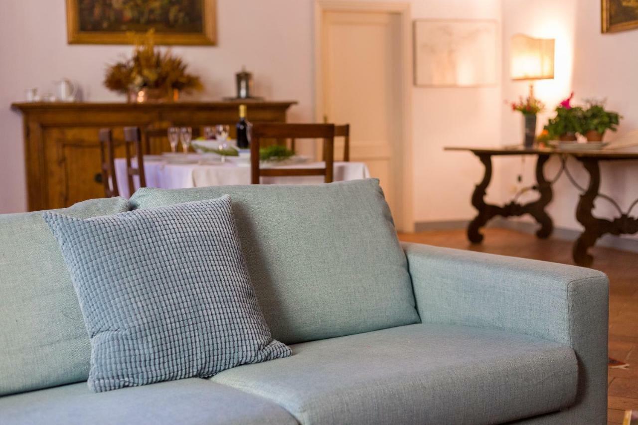 Casa Bella San Gimignano Centre Apartment ภายนอก รูปภาพ