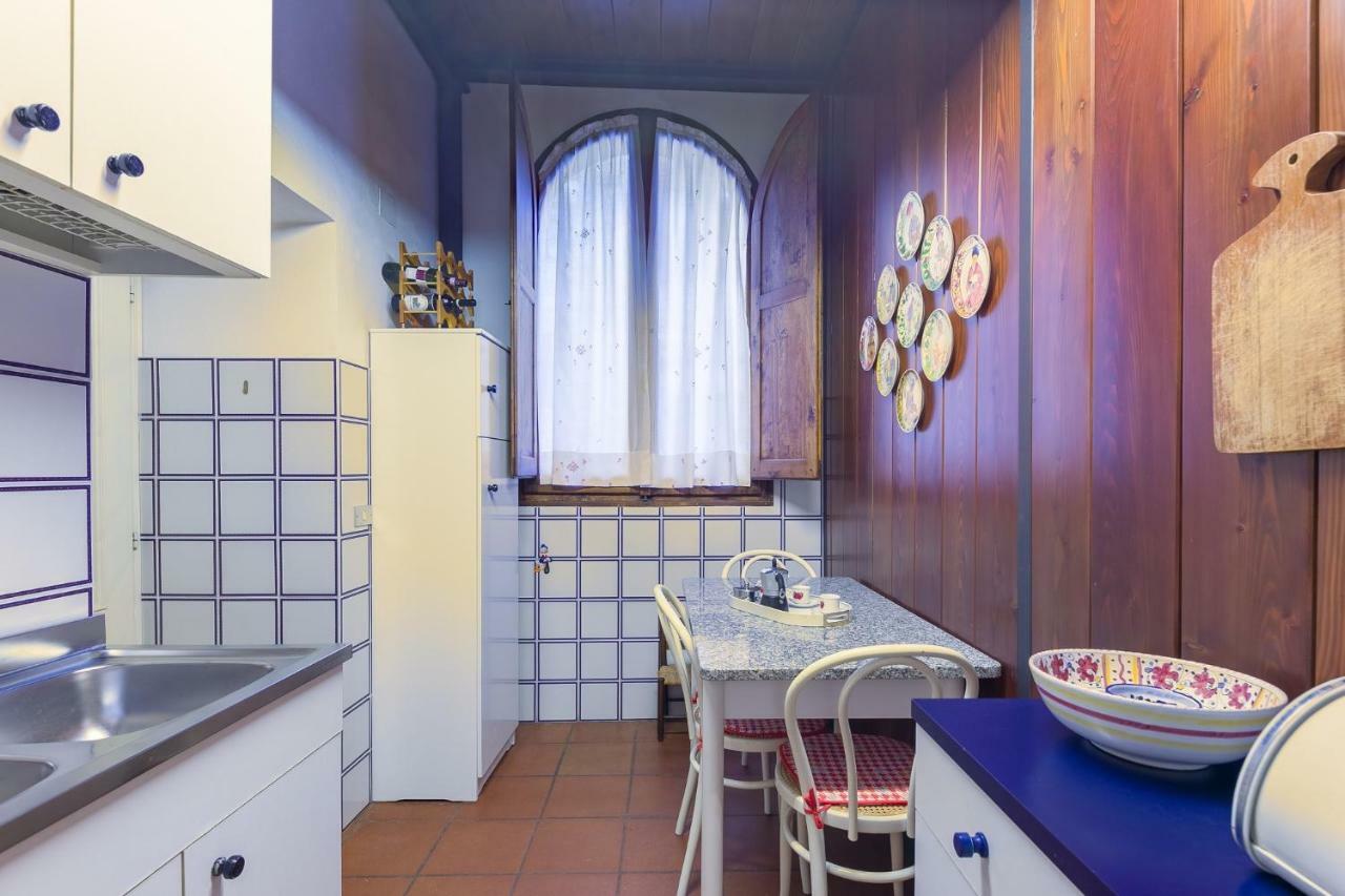 Casa Bella San Gimignano Centre Apartment ภายนอก รูปภาพ