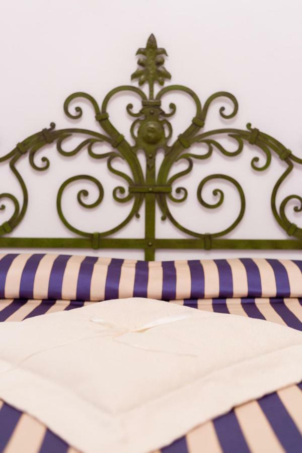 Casa Bella San Gimignano Centre Apartment ภายนอก รูปภาพ