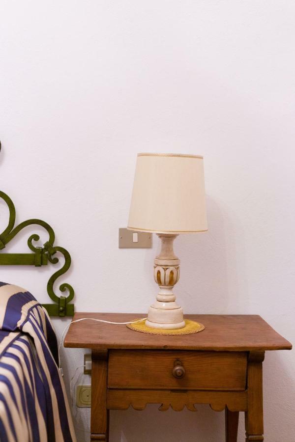 Casa Bella San Gimignano Centre Apartment ภายนอก รูปภาพ
