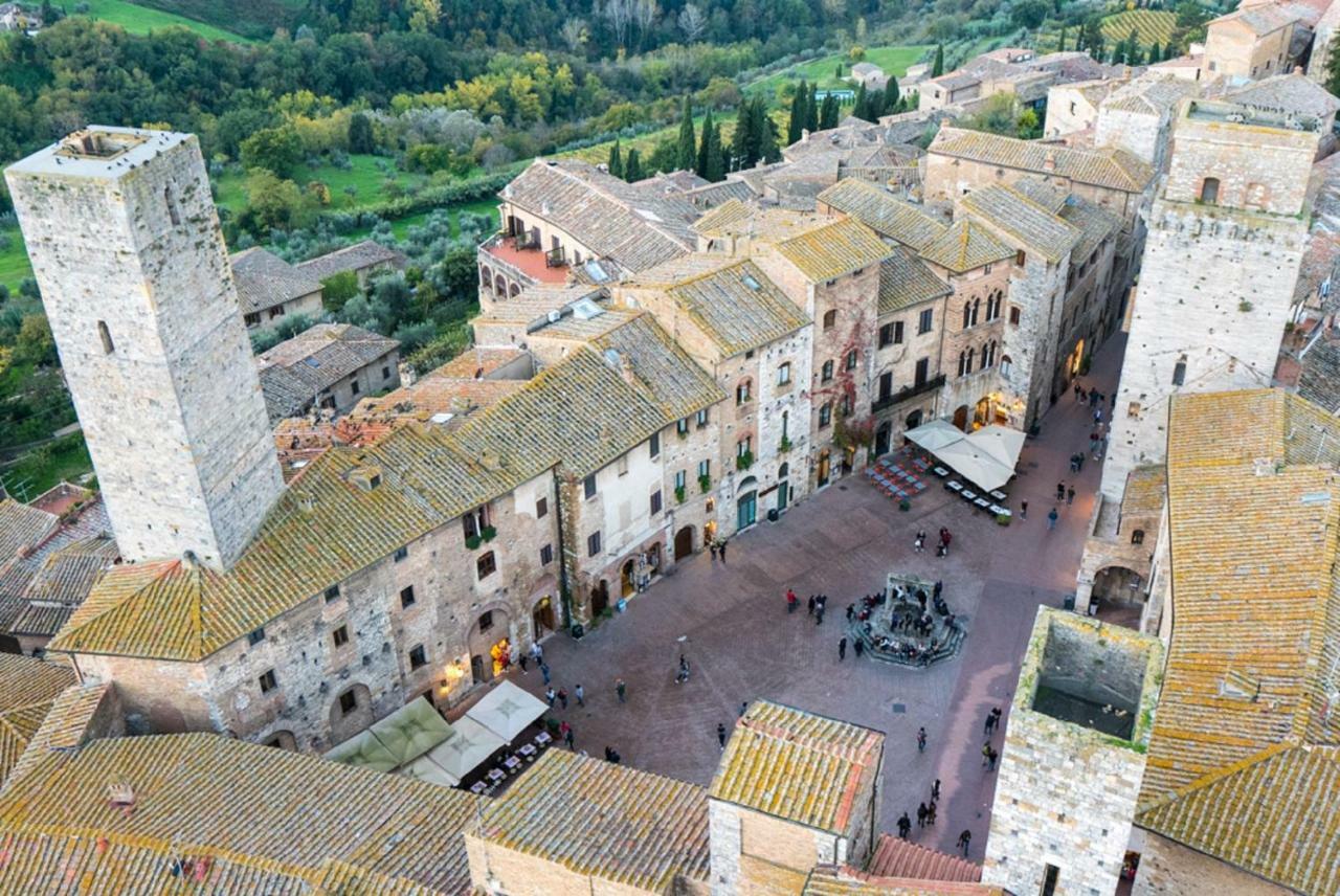Casa Bella San Gimignano Centre Apartment ภายนอก รูปภาพ