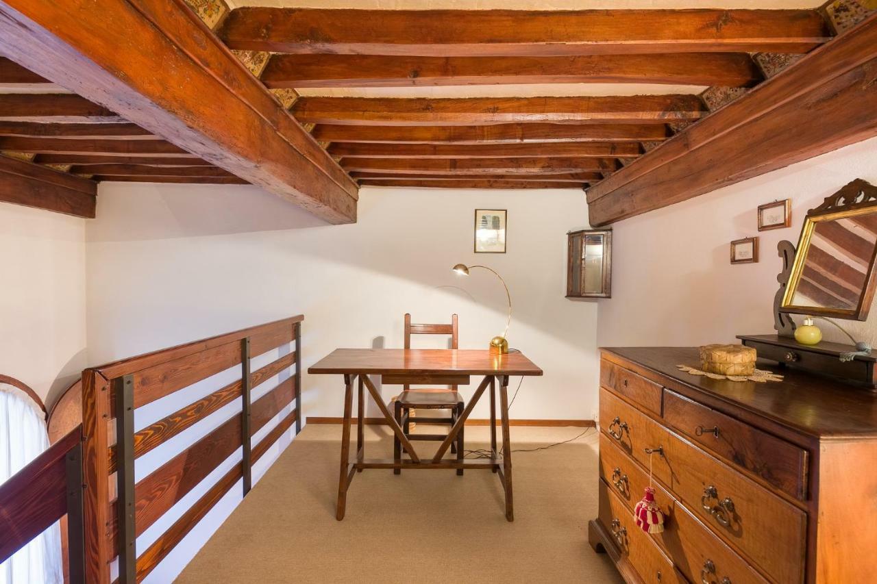 Casa Bella San Gimignano Centre Apartment ภายนอก รูปภาพ